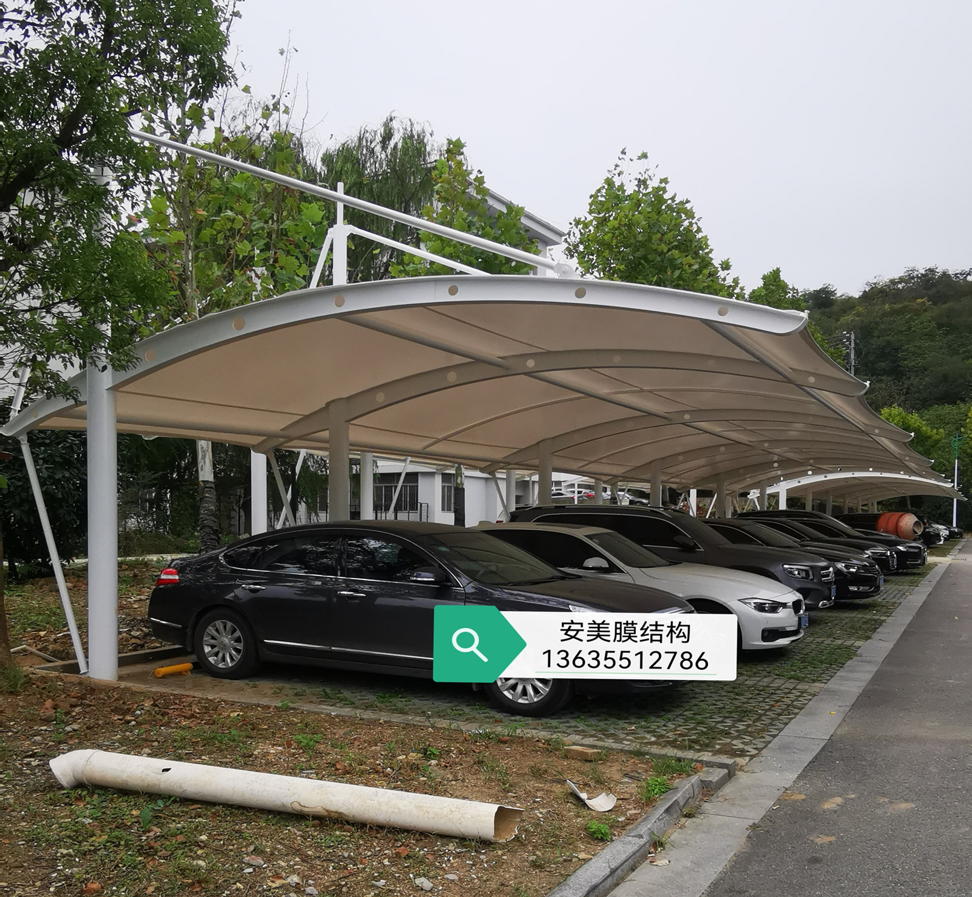 江蘇省金陵監(jiān)獄張拉膜車(chē)棚順利完工